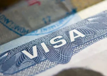 أميركا تعلّق إجراءات التأشيرات لـ75 دولة بينها مصر والعراق