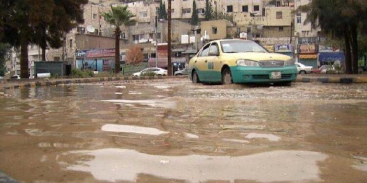 الأرصاد: الهطولات المطرية تتركز شمالا ووسطا وتشتد ليلا مع خطر السيول