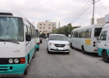 جرادات: لا رفع لأجور النقل العام وما جرى هيكلة لتقريب الفئات النقدية