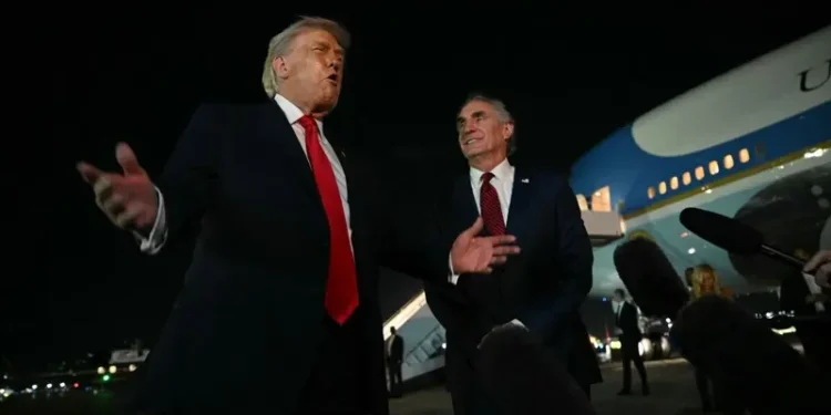 ترامب يهدد ماكرون برسوم طائلة إن لم يقبل الانضمام إلى مجلس السلام في غزة