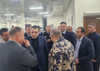 زيارة نيابية لجسر الملك حسين لمتابعة انسيابية حركة السفر