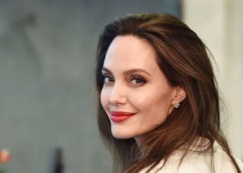 أنجلينا جولي تُخطط لمغادرة أمريكا بحثا عن الخصوصية والأمان