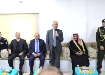 مندوبا عن الملك وولي العهد…العيسوي يعزي عشيرة القرعان