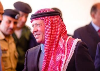 الملك يفتتح مستشفى الأميرة بسمة ويوعز بفتح مركز لعلاج السرطان
