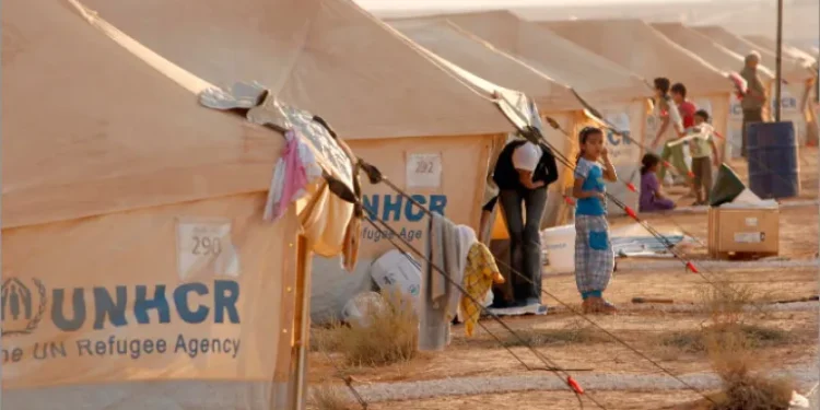 مفوضية اللاجئين في الأردن: نقص التمويل يمنع توزيع مساعدات الشتاء
