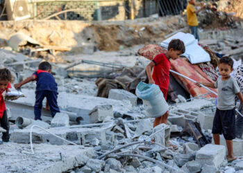 مسؤول أممي: غزة لديها أكثر من 60 مليون طن من الأنقاض