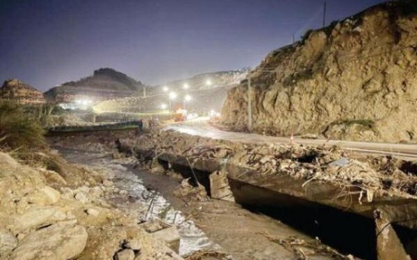 محافظ الكرك: الاعتداء على مسار الأودية فاقم خطر السيول