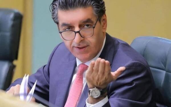 الخلايلة يكشف بيع أراض من الخزينة بـ30 ألف دينار وإعادة عرضها بـ3 ملايين