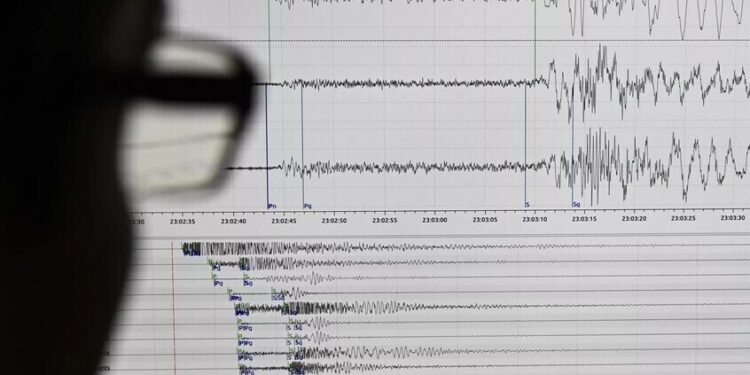 هزة أرضية بقوة 4.1 ريختر شعر بها سكان عمان ومركزها البحر الميت