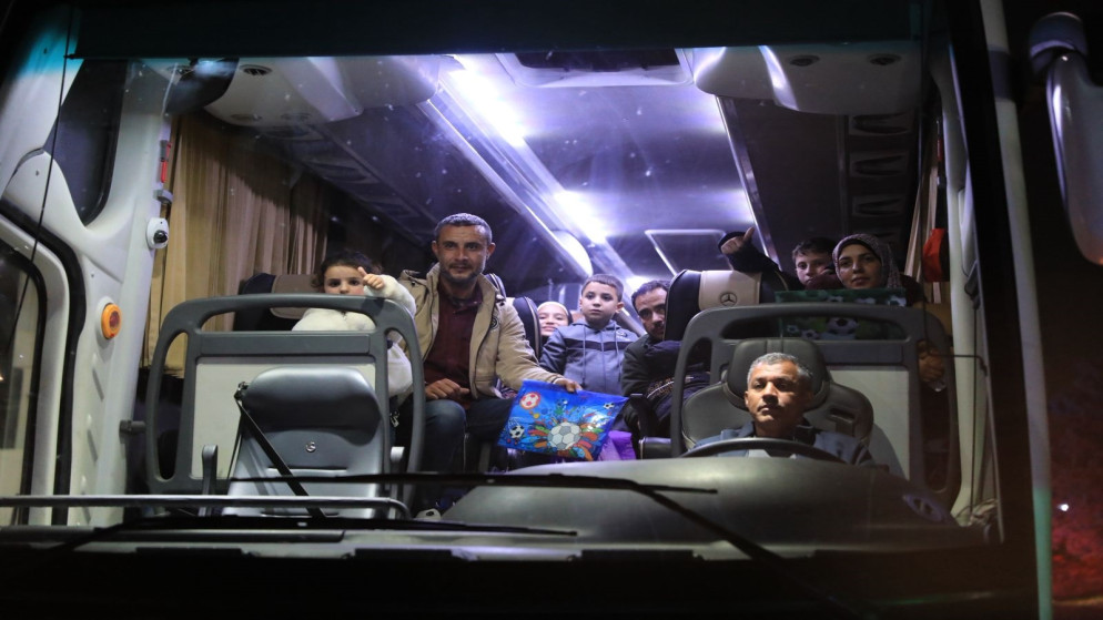 القوات المسلحة تجلي الدفعة الـ20 من أطفال غزة المرضى للعلاج في الأردن