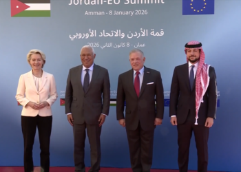 الملك يستقبل كوستا ولاين في قصر الحسينية لعقد القمة الأردنية الأوروبية