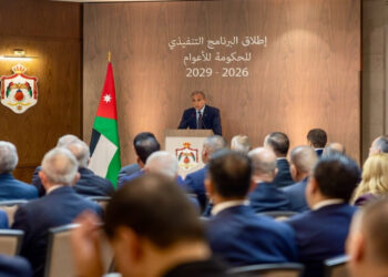 رئيس الوزراء: الملك وجّه الحكومة بزيادة مخصصات صندوق دعم الطالب