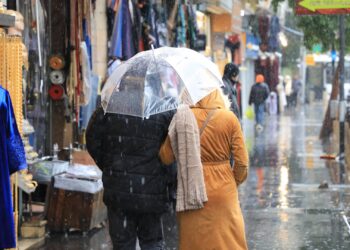 طقس نهاية الأسبوع: استقرار بارد.. ومنخفض جوي يحمل الأمطار الأحد