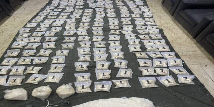 المنطقة العسكرية الشرقية تحبط محاولة تهريب مواد مخدرة