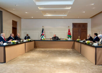 الملك يؤكد أهمية مواصلة تطوير آليات العمل الحزبي لخدمة المصلحة العامة