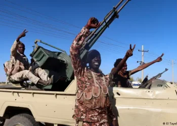 الجيش السوداني يسقط مسيّرات لقوات الدعم ونحو 100 قتيل بدارفور خلال أسبوع