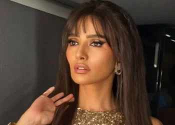 أبو الولاد اتجوز .. زينة تثير الجدل بكلماتها