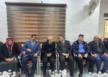 مندوبا عن الملك وولي العهد… العيسوي يعزي عشيرة الرواحنة