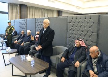 مندوبا عن الملك وولي العهد.. العيسوي يعزي الأخرس والحسنات وطبيشات والخصاونة وصبحا
