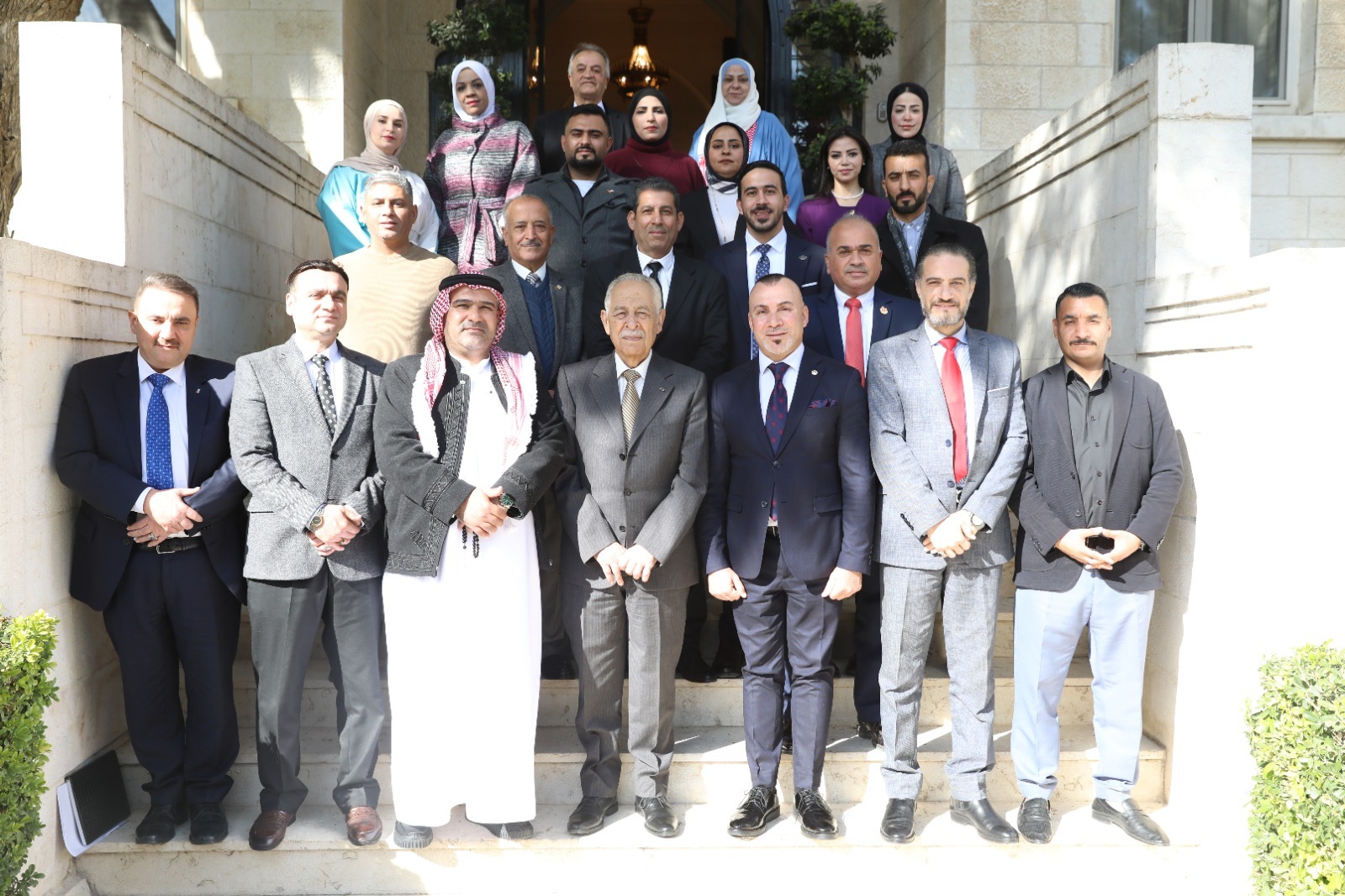 العيسوي يلتقي وفدا فعاليات شبابية ورياضية