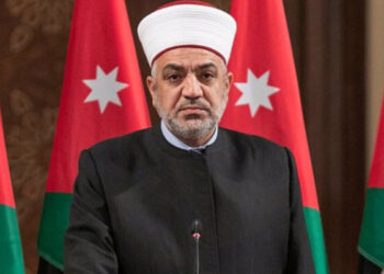 وزير الأوقاف يوجه بفتح المساجد للإيواء خلال المنخفض الجوي