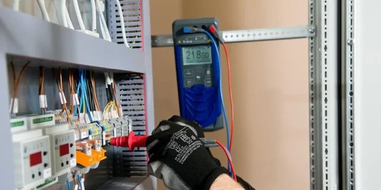 الطاقة النيابية : مراجعة فواتير الكهرباء أظهرت ارتفاعات في شهر كانون الأول