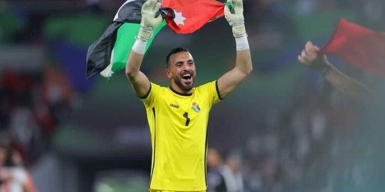 يزيد أبو ليلى يسقط شكواه بحق جماهير بعد اعتذار رسمي