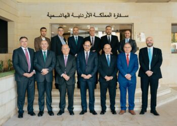 تجارة عمّان والسفير أبو الفول يبحثان تعزيز الاستثمارات والشراكات مع السعودية