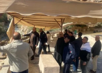 محافظ مادبا: استمرار إغلاق شلال حمامات ماعين
