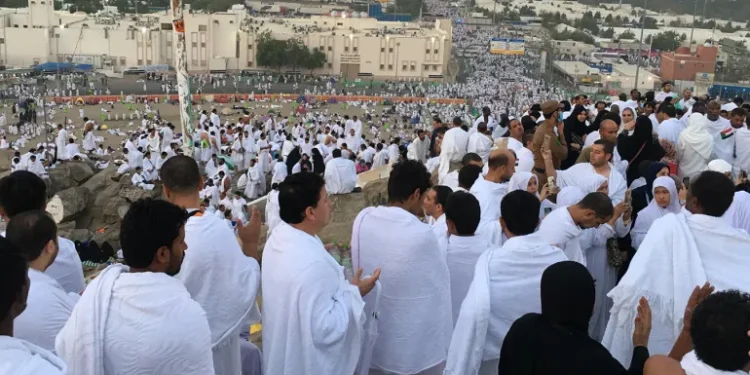 زيادة عدد حجاج بعثة المعلمين من 60 إلى 120 حاجًا