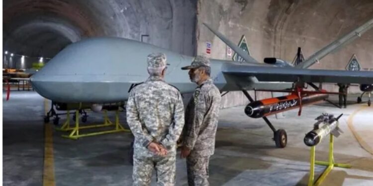 طهران تحذر المنطقة من أنها ستقصف قواعد أمريكا إذا هوجمت