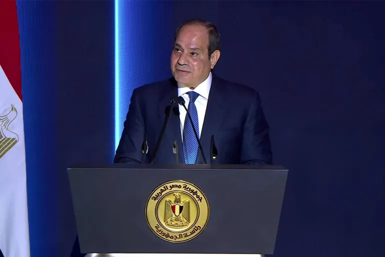 السيسي يترحم على مرسي ويعتبر المليشيات أداة لتدمير الدول