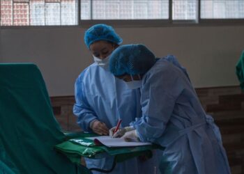 الحكومة تبحث تشغيل الممرضين الأردنيين في ايطاليا