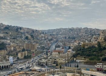 الأربعاء .. انخفاض قليل آخر على الحرارة والأجواء باردة