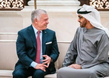 الملك والرئيس الإماراتي يبحثان هاتفيا أبرز مستجدات الإقليم