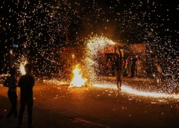 مواطنون يطالبون بوقف بيع الألعاب المزعجة خلال رمضان