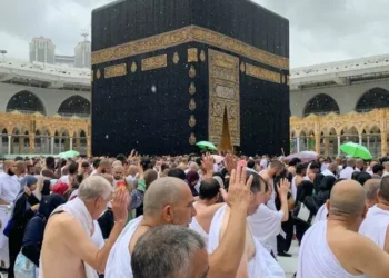 وكلاء السياحة : أسعار رحلات العمرة برا وجوا في رمضان ستكون مشجعة