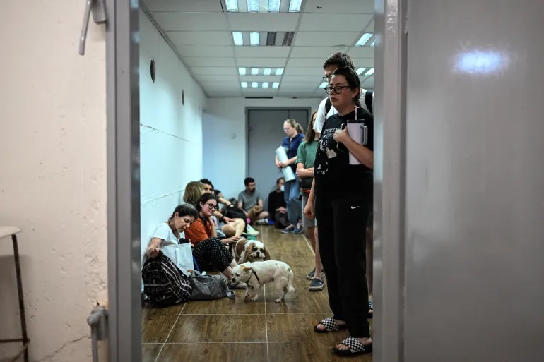 ليبرمان يطالب بتجهيز ملاجئ لملايين الإسرائيليين خشية حرب مع إيران