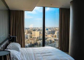 ارتفاع عدد العمالة في مؤسسات الإيواء الفندقي