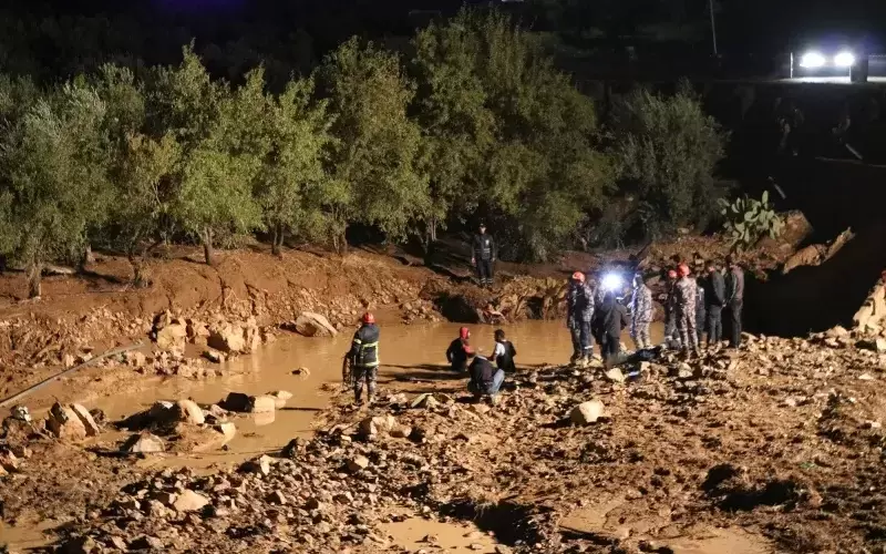 الحكومة توافق على إجراء مشاريع تصريف المياه للبلديات المتضررة من الأحوال الجوية