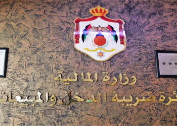 إشعار 379 منشأة غير ملتزمة بالفوترة ومهلة أسبوع لتصويب أوضاعها