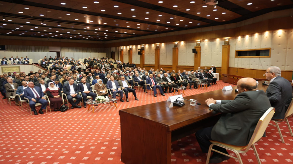 وزير الصحة بحضور 600 مدير مستشفى ومركز صحي: جميعكم مسؤول أمامي