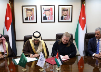 الأردن والسعودية يوقعان تمويل 28 مليون دولار لمستشفى الأميرة بسمة في إربد