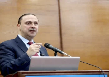 المومني يهنئ بمناسبة اليوم العالمي للإذاعة