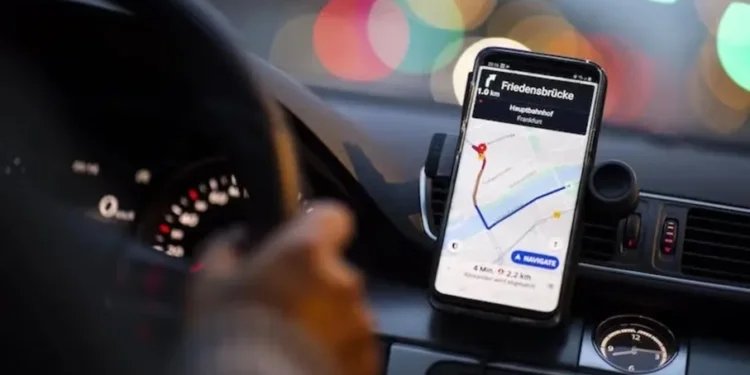 بين الإنذار وإلغاء الترخيص.. هيئة النقل تتوعد التطبيقات الذكية المخالفة للتسعيرة