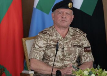 الملك لرفاق السلاح: أنتم مصدر فخر للأردنيين جميعا