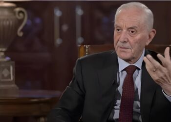 عبيدات يروي كواليس لقاء صدام وتفاصيل محاولة اغتيال مضر بدران