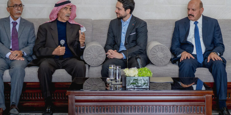 ولي العهد: العمل جار لرفع كفاءة العمل الحكومي لتجويد الخدمات المقدمة للمواطنين