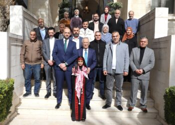 العيسوي يلتقي وفدا من نادي الطيبة ووفدا من جمعية ديوان أبو الحاج