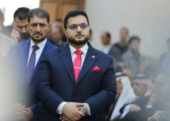 الطراونة والفناطسة نسايب.. معالي قفطان المجالي طلب ومعالي محمد الخلايلة اعطى